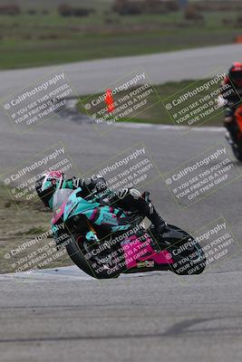 media/Nov-30-2025-TrackDaz (Sun) [[d8b22663df]]/A Group/Session 3 (Off Ramp)/